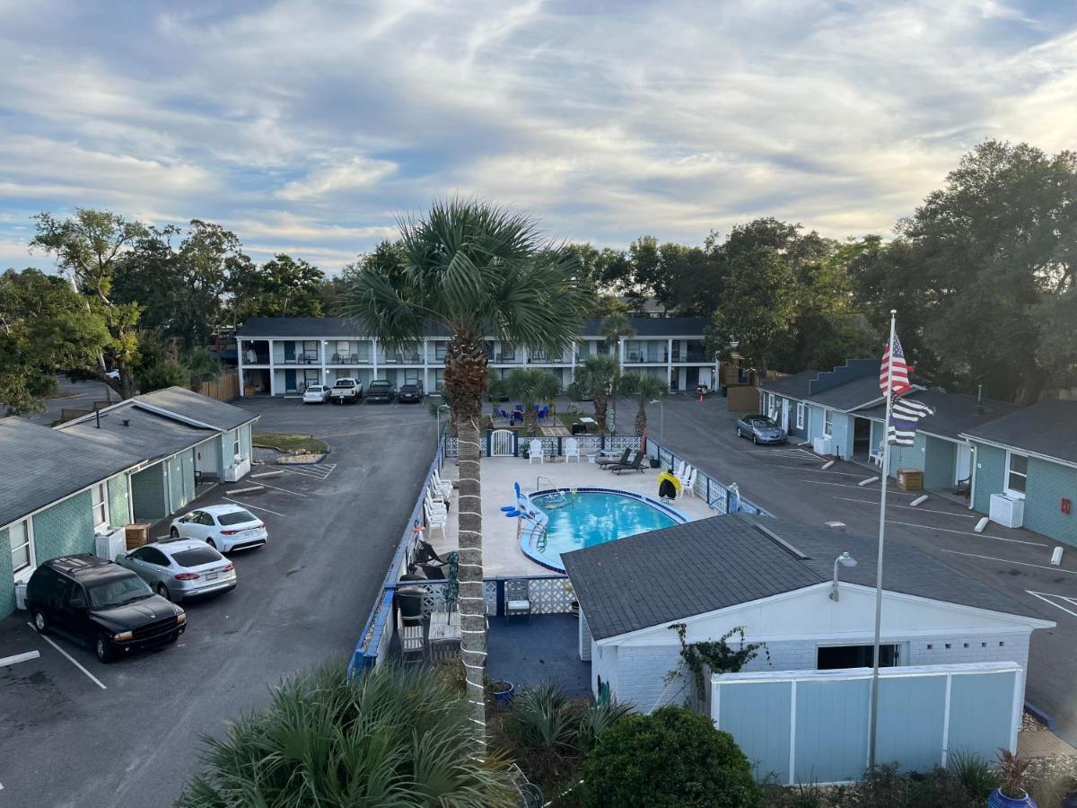 Gulf Coast Inn Галф-Бриз Экстерьер фото